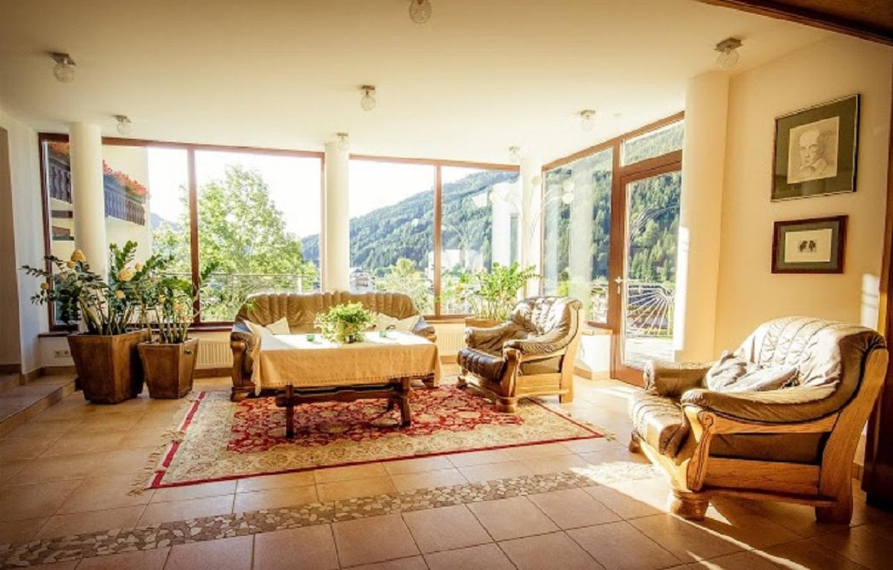 Hotel Garni Sonnblick Бад Кляйнкирххайм Экстерьер фото